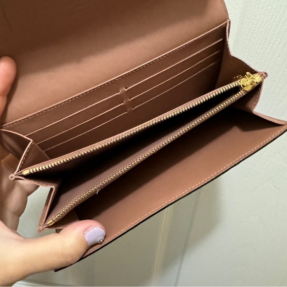 Louis Vuitton long wallet - Picture 5 of 9